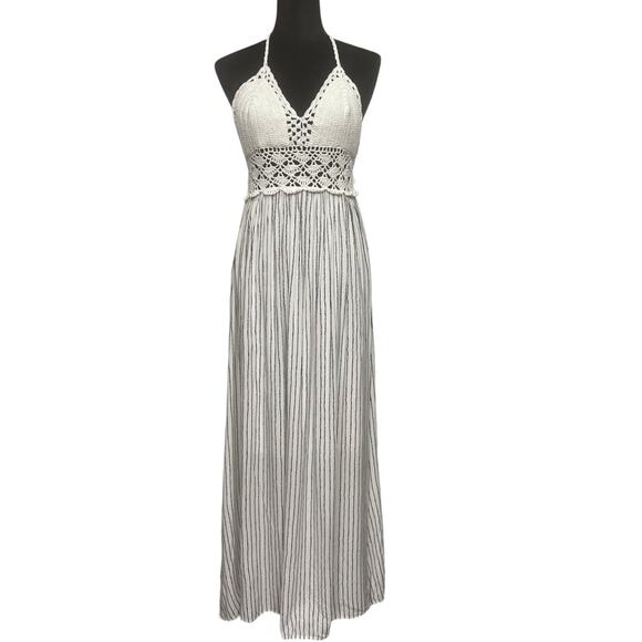 NWT - LilBetter Maxi Crochet Halter Dress - Picture 2 of 6